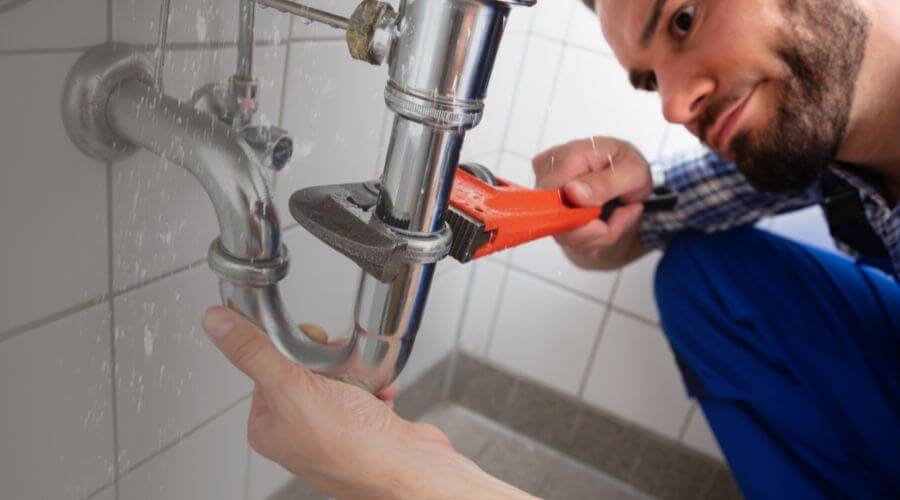 Local sewer line repair in Cedar Lane, TX